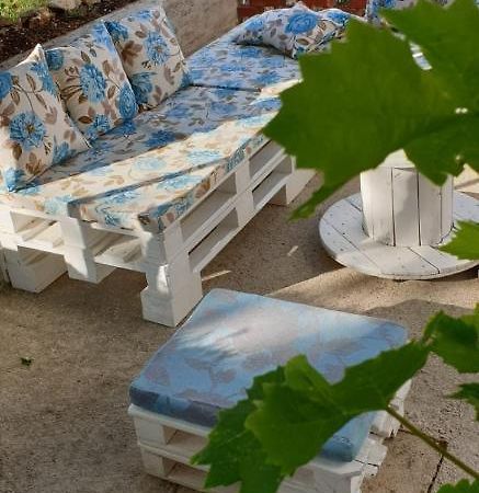 Apartments And Rooms Ivana Krk Town Bagian luar foto