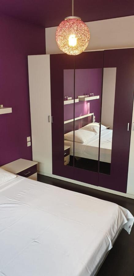 Apartments And Rooms Ivana Krk Town Bagian luar foto
