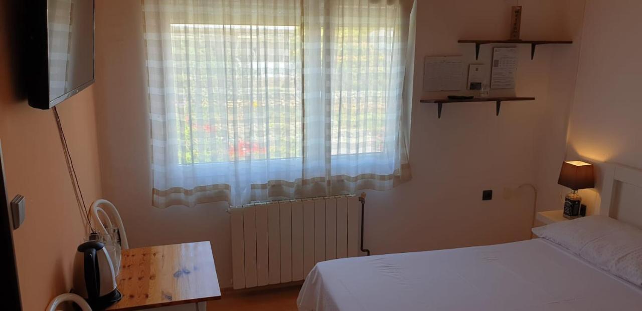 Apartments And Rooms Ivana Krk Town Bagian luar foto