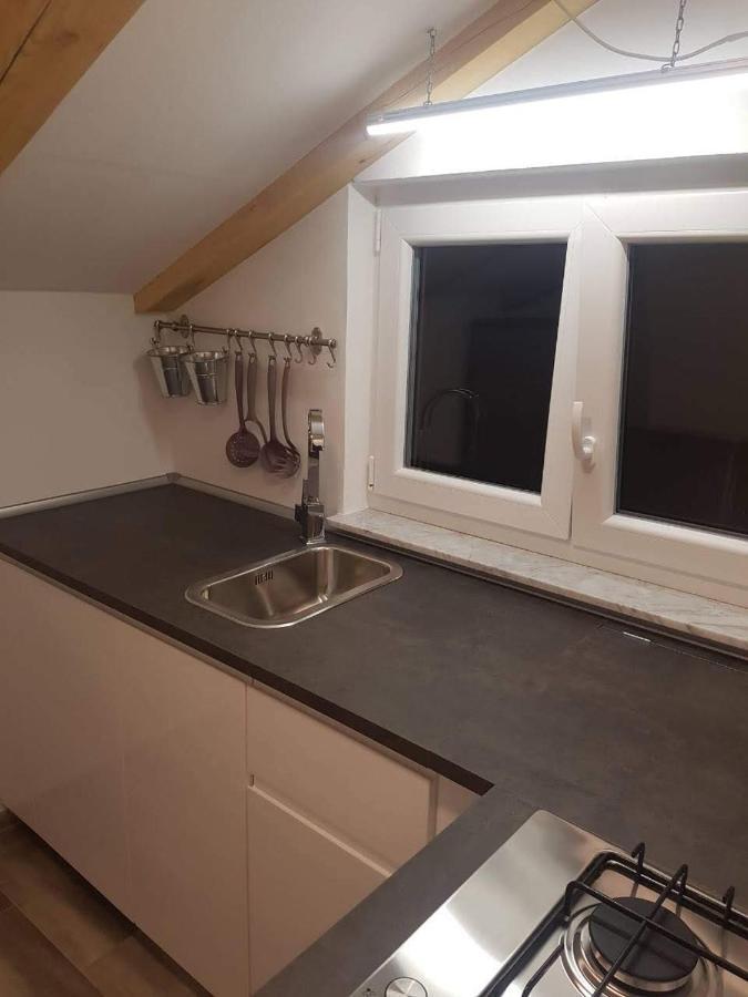 Apartments And Rooms Ivana Krk Town Bagian luar foto