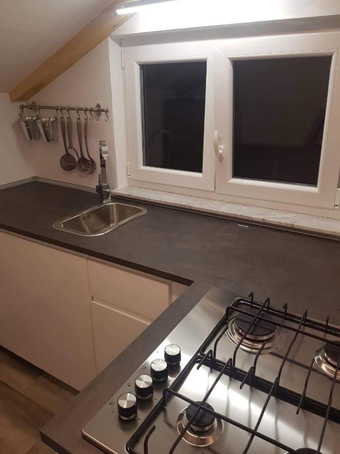 Apartments And Rooms Ivana Krk Town Bagian luar foto
